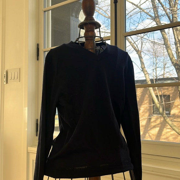 Chandail Uniqlo - Picture 1 of 1